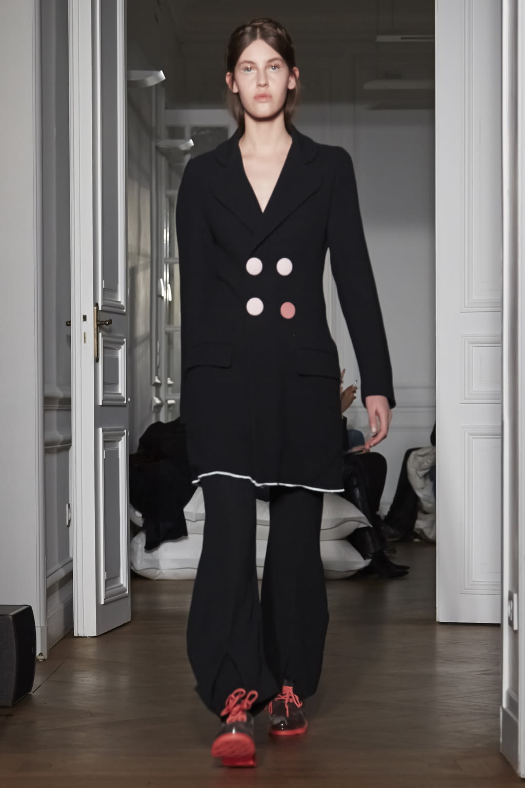 Fashion Week Paris Fall/Winter 2016 look 9 from the Peet Dullaert collection 女装