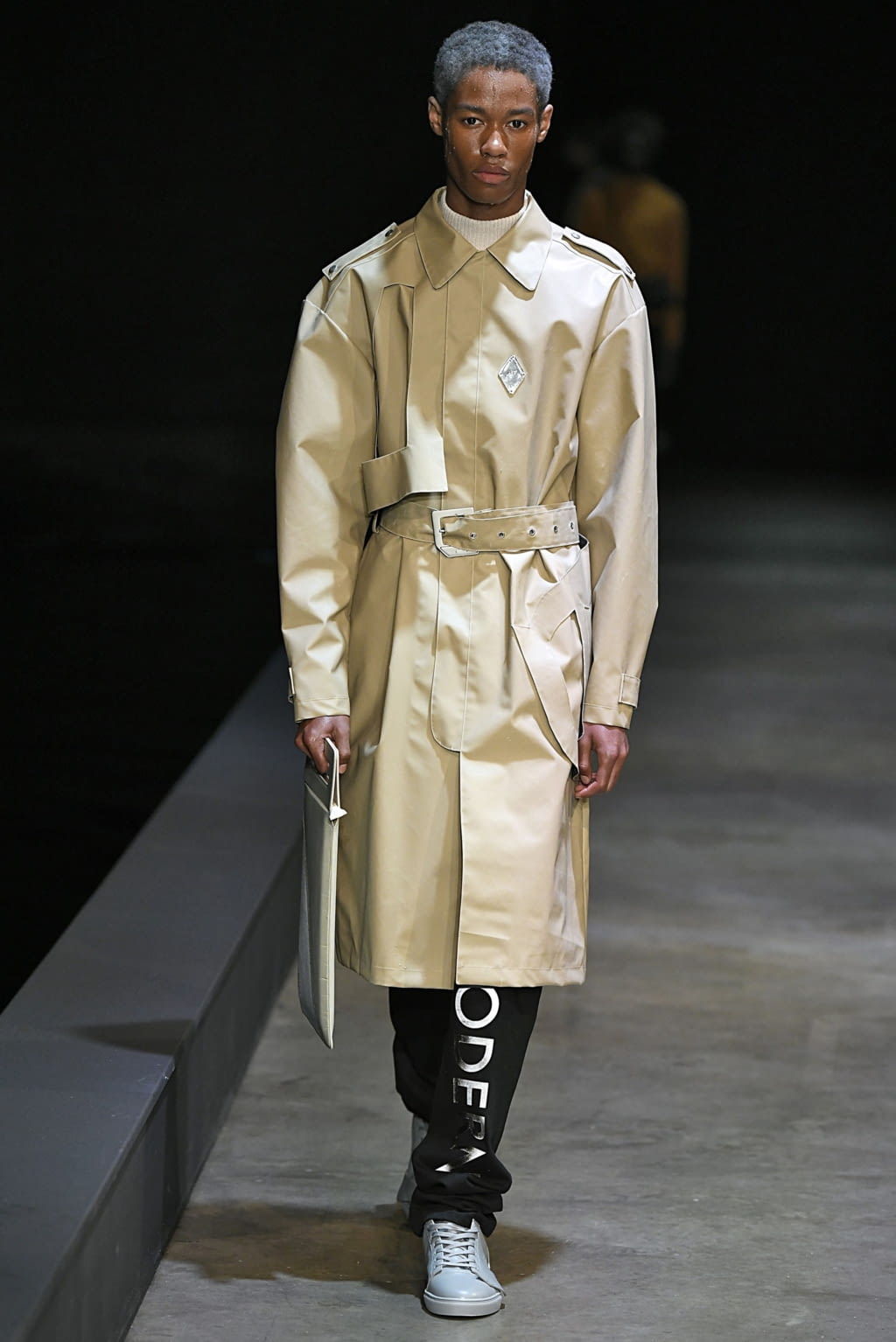 Fashion Week London Fall/Winter 2019 look 15 from the A Cold Wall collection 男装