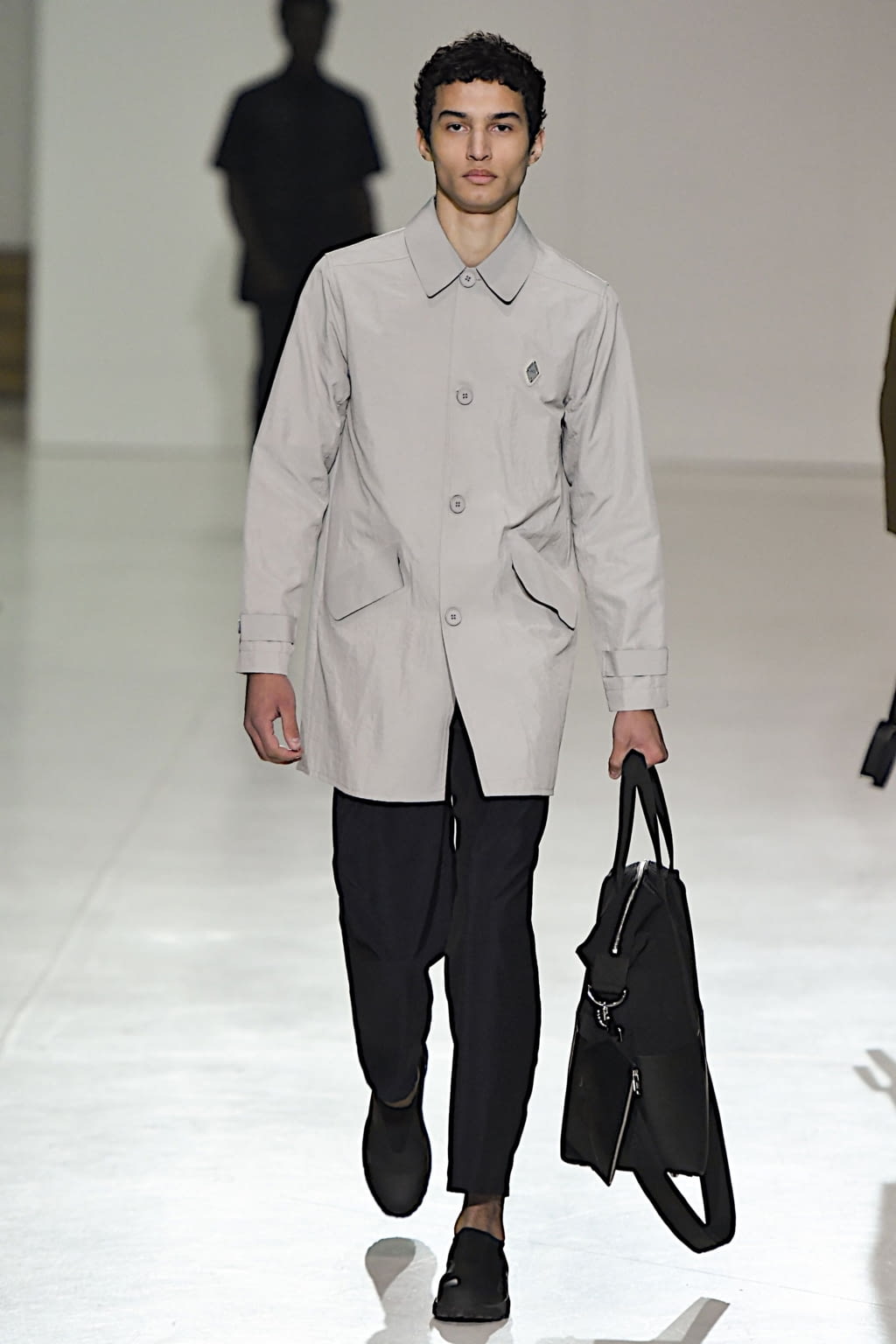 Fashion Week Milan Fall/Winter 2020 look 35 from the A Cold Wall collection 男装