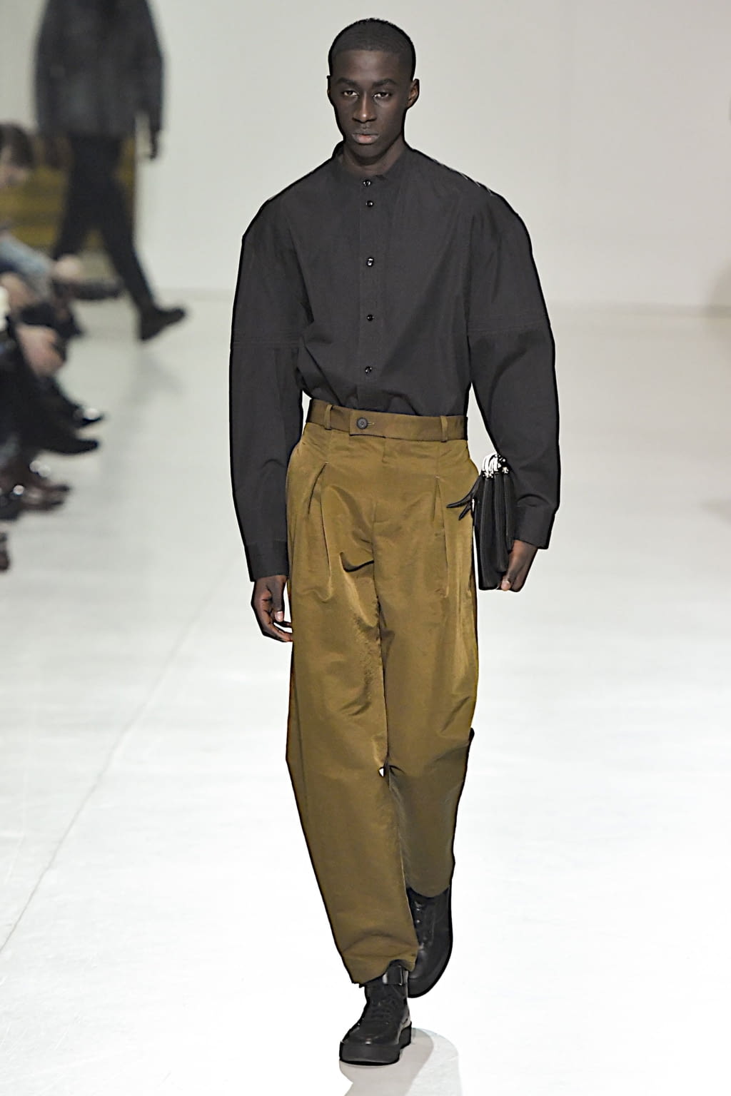 Fashion Week Milan Fall/Winter 2020 look 39 from the A Cold Wall collection 男装