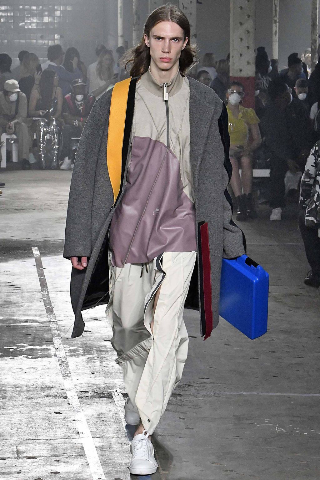 Fashion Week London Spring/Summer 2019 look 7 from the A Cold Wall collection menswear