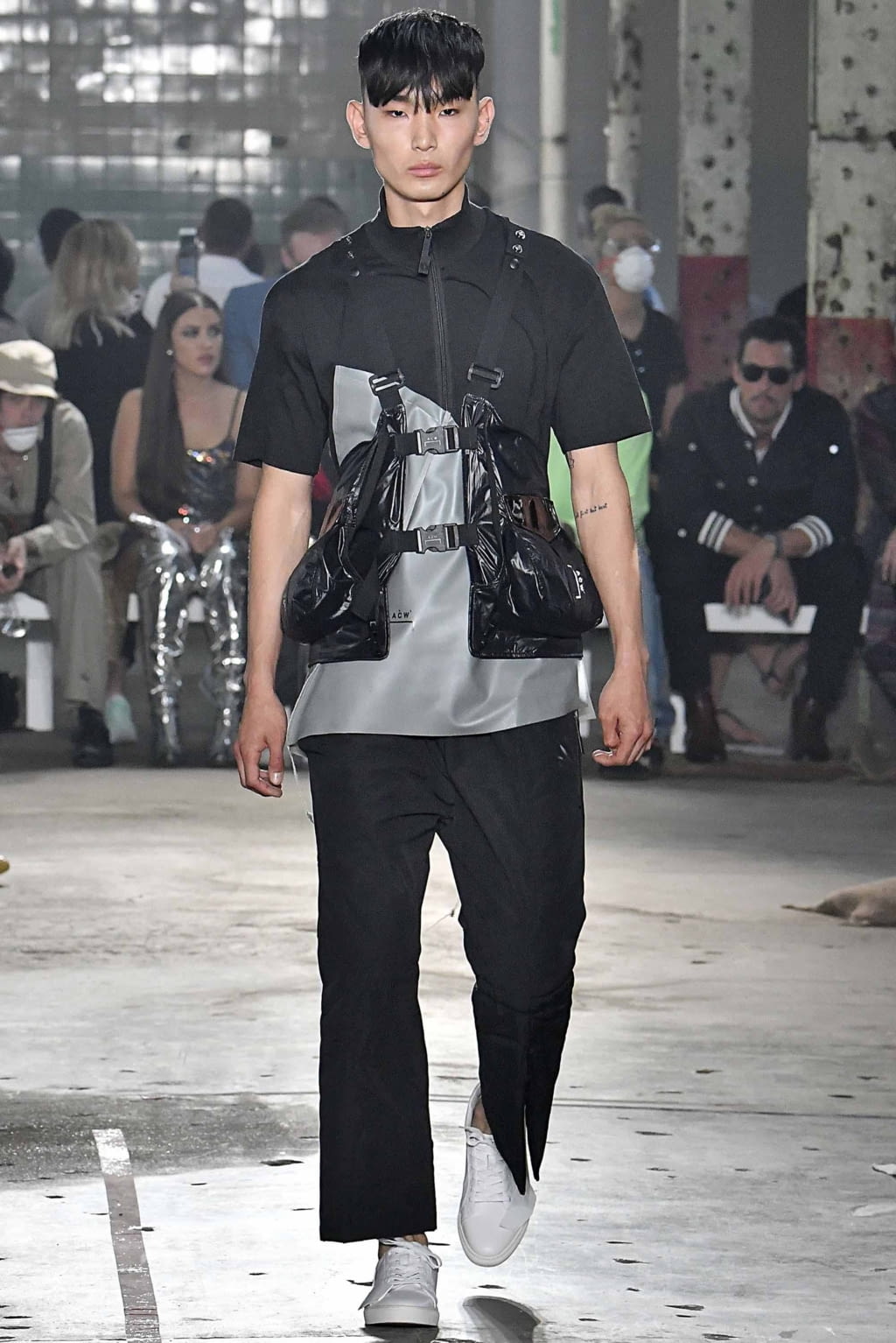 Fashion Week London Spring/Summer 2019 look 25 from the A Cold Wall collection 男装