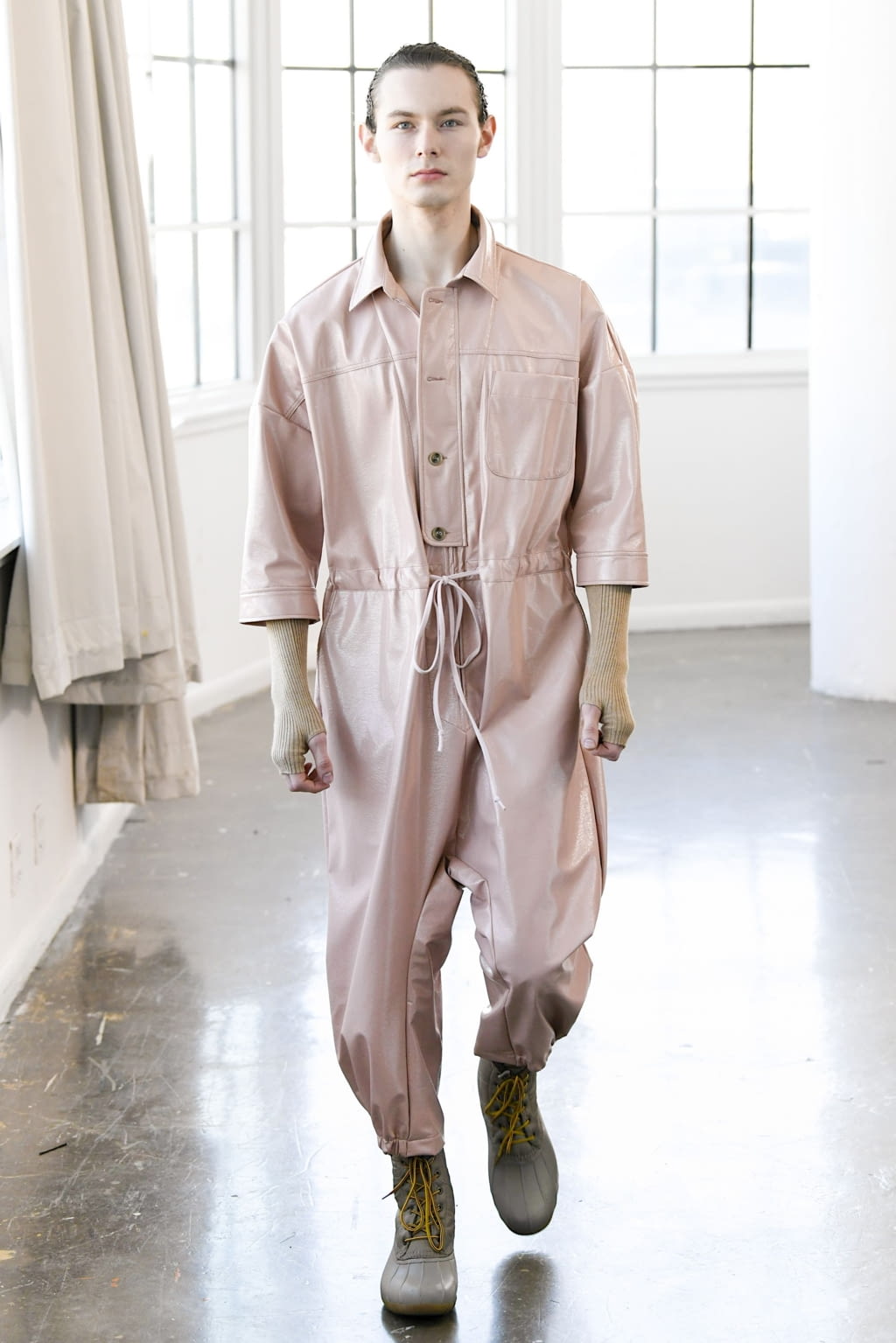Fashion Week New York Fall/Winter 2022 look 5 from the A. POTTS collection menswear