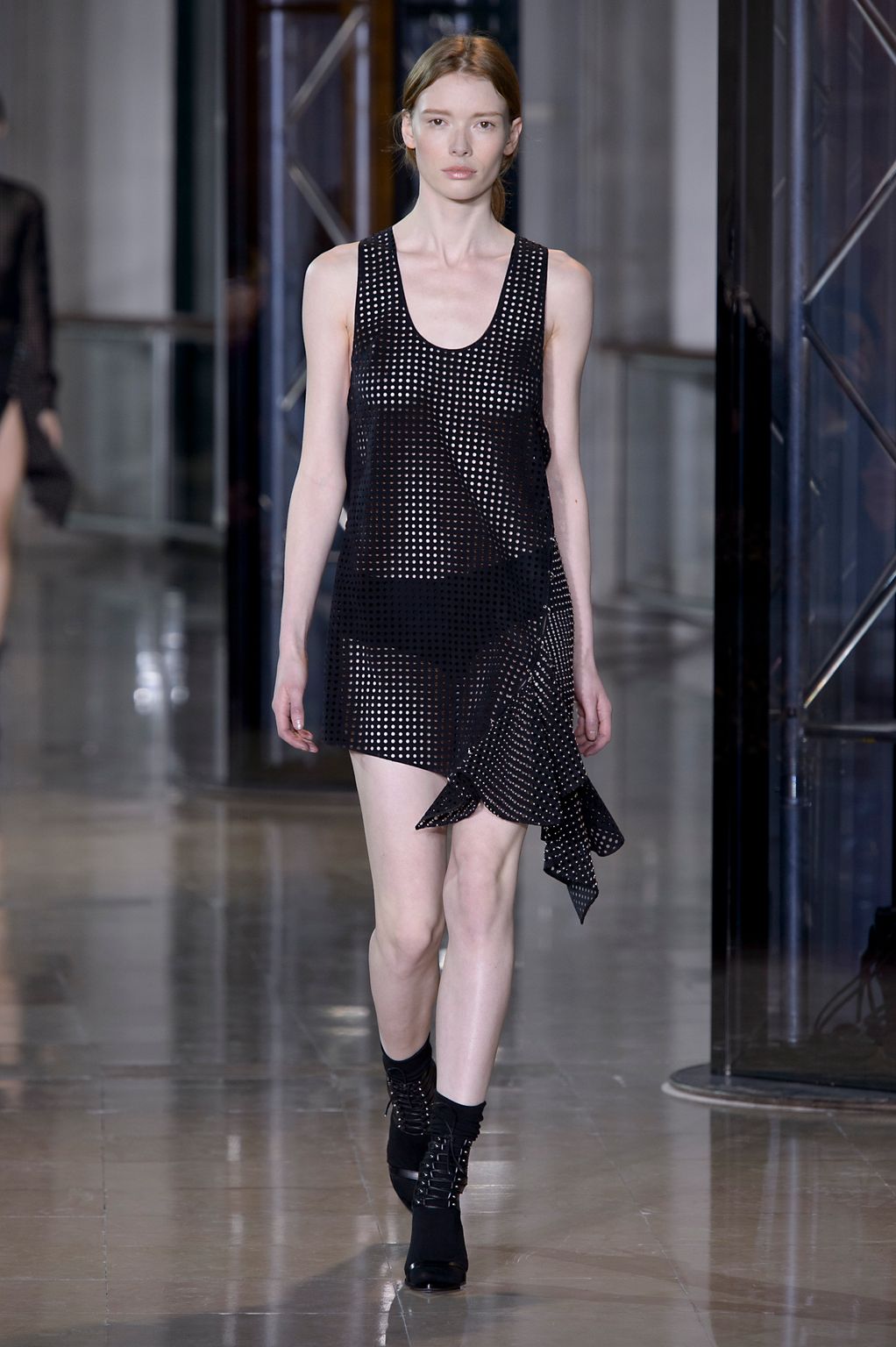 Fashion Week Paris Fall/Winter 2016 look 20 from the Anthony Vaccarello collection womenswear