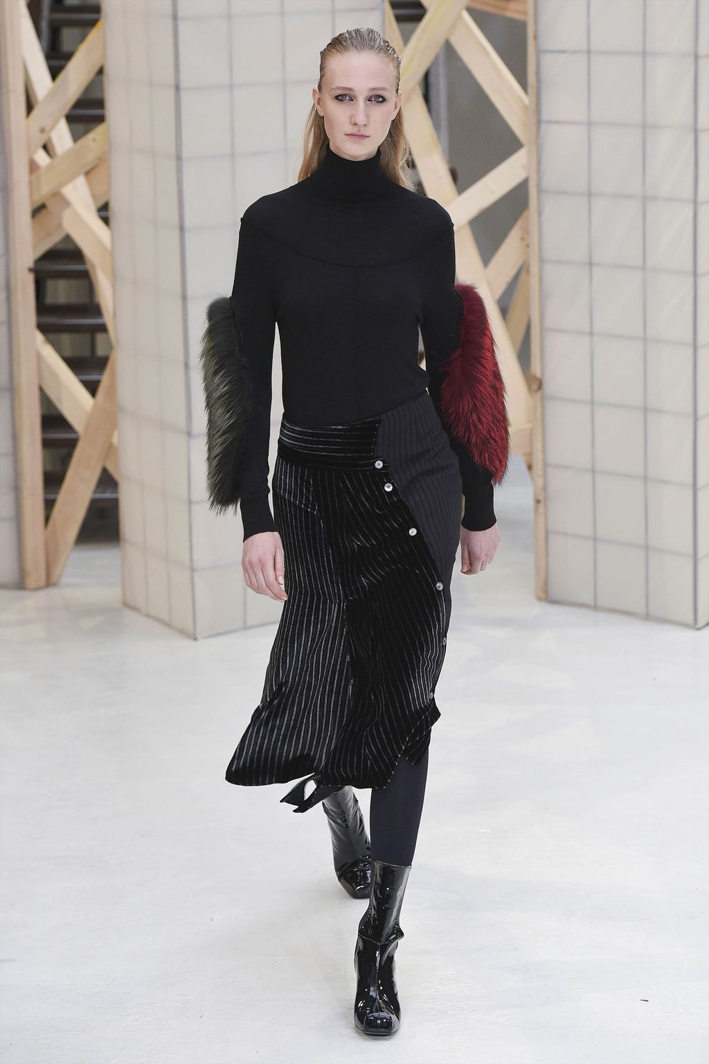 Fashion Week Paris Fall/Winter 2017 look 2 from the Aalto collection 女装