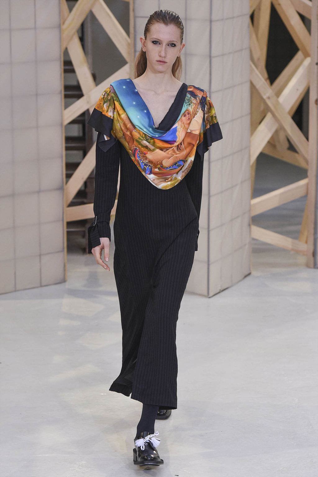 Fashion Week Paris Fall/Winter 2017 look 19 from the Aalto collection 女装