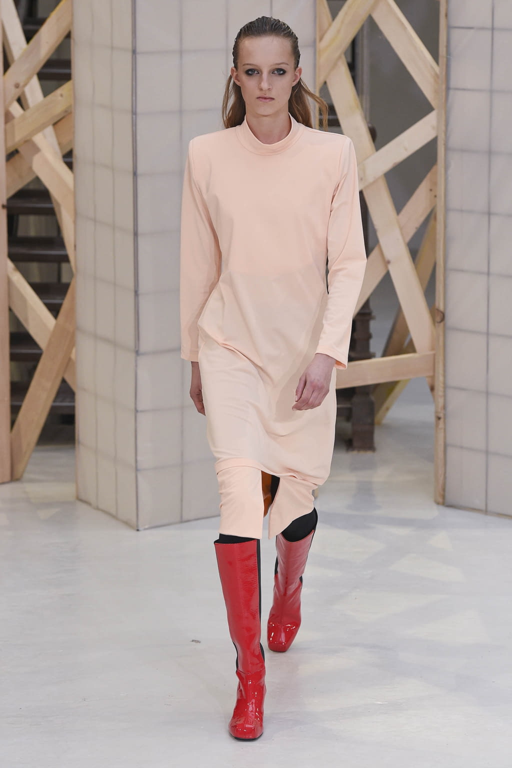 Fashion Week Paris Fall/Winter 2017 look 28 from the Aalto collection 女装