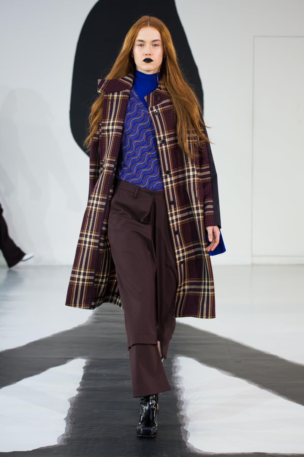 Fashion Week Paris Fall/Winter 2016 look 5 from the Aalto collection 女装