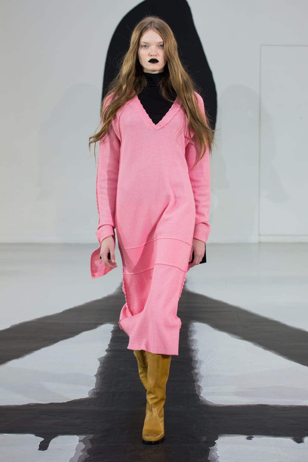 Fashion Week Paris Fall/Winter 2016 look 14 from the Aalto collection womenswear