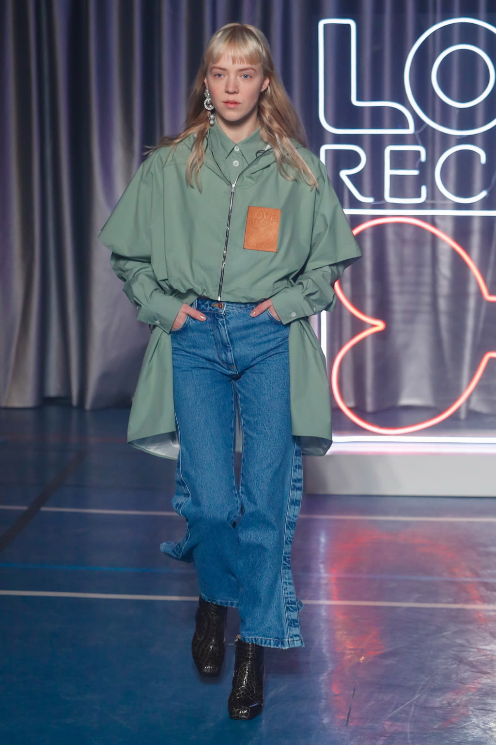 Fashion Week Paris Fall/Winter 2018 look 25 from the Aalto collection 女装