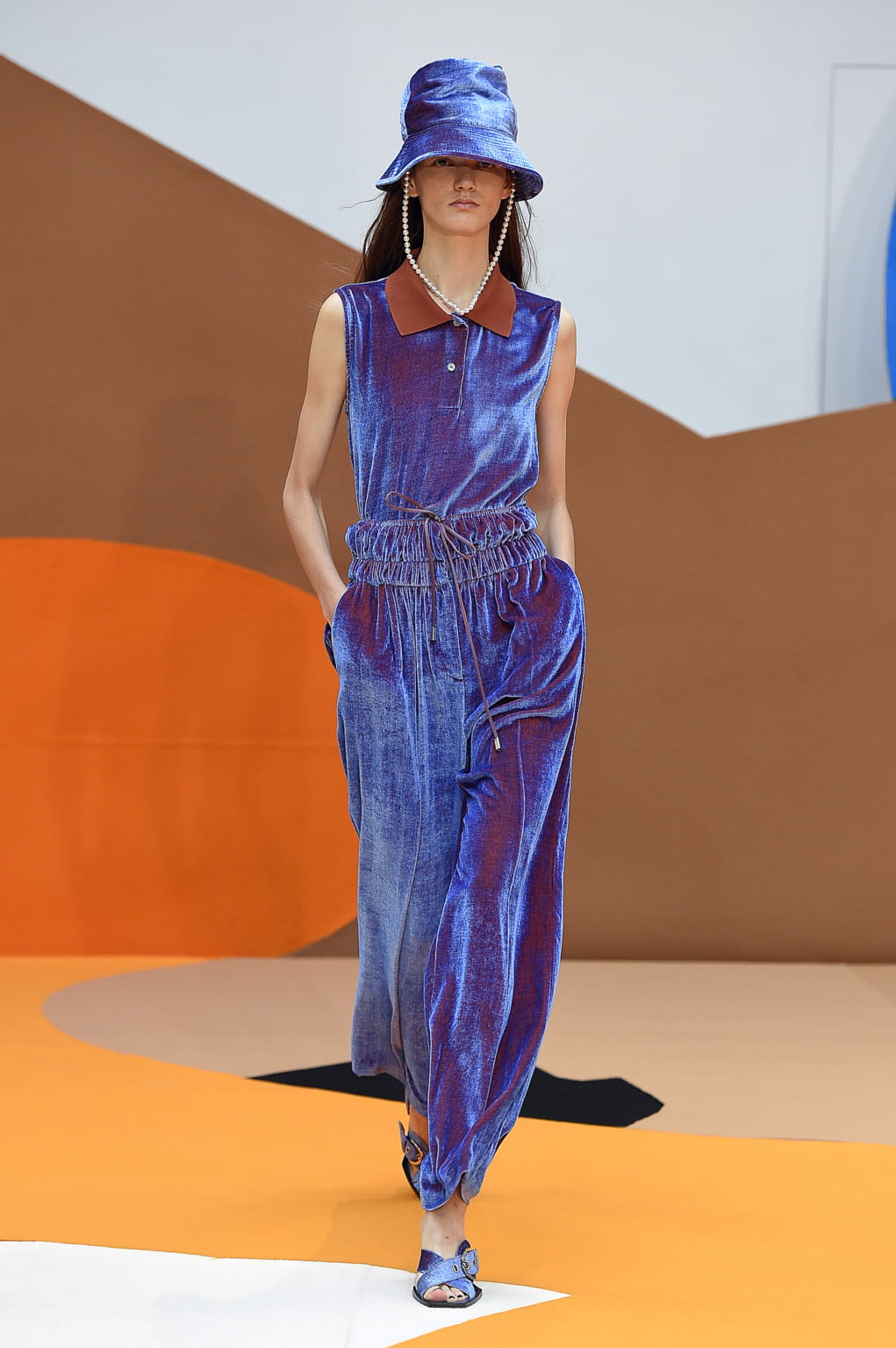 Fashion Week Paris Spring/Summer 2017 look 18 from the Aalto collection womenswear