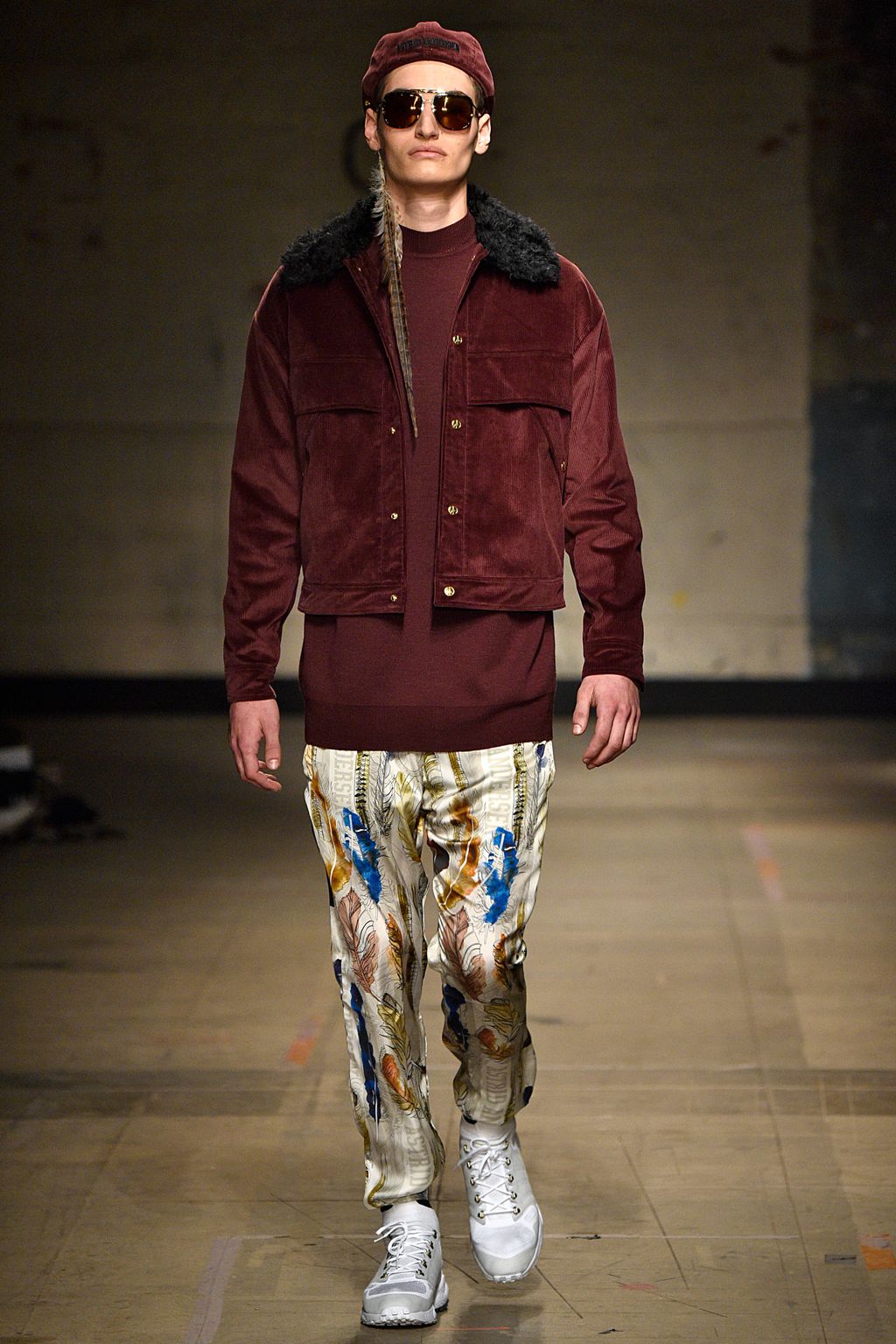 Fashion Week London Fall/Winter 2017 look 10 from the Astrid Andersen collection menswear