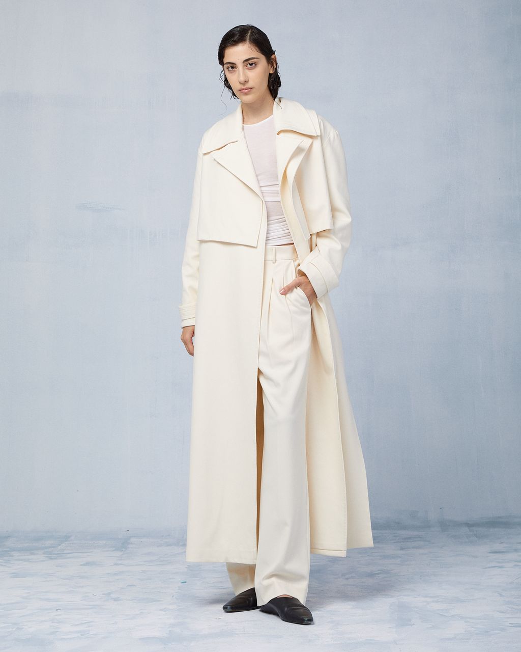 Fashion Week Paris Resort 2024 look 13 from the Abadia - Saudi 100 collection womenswear