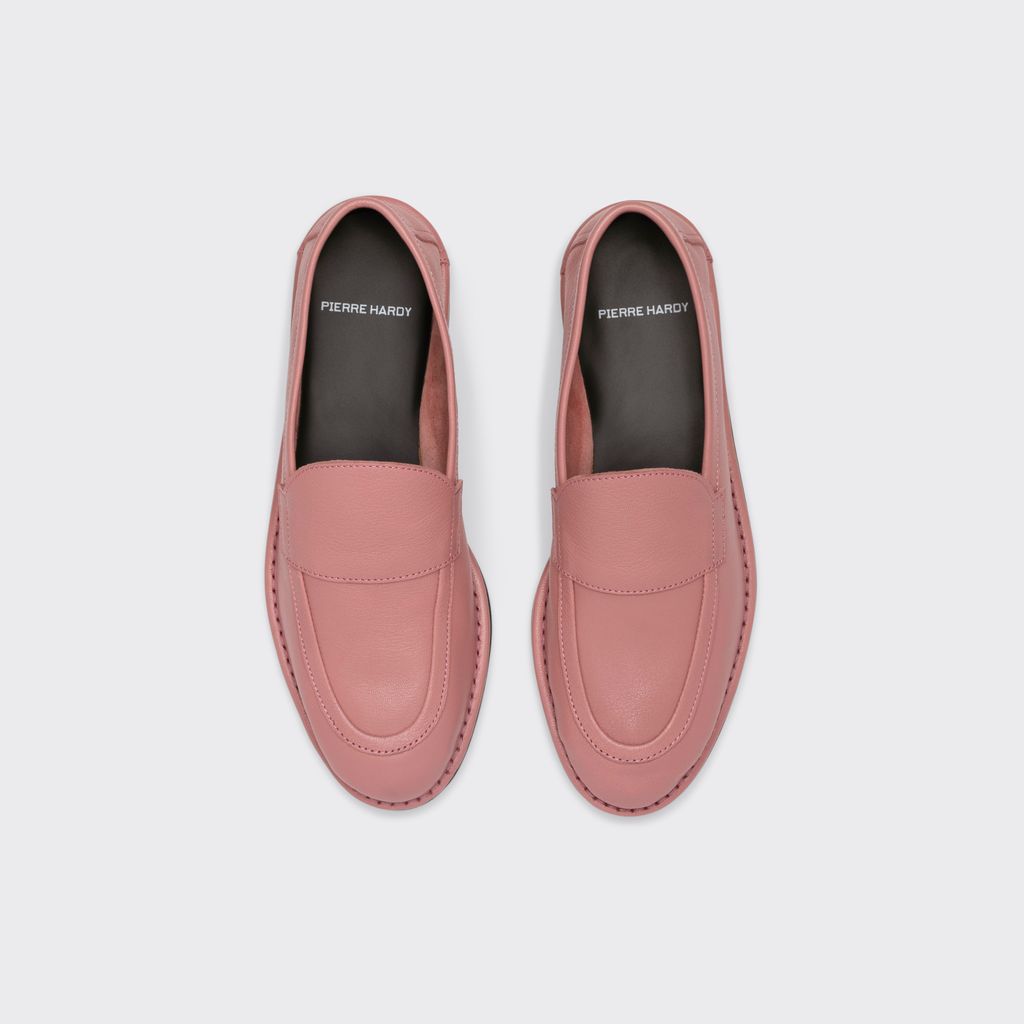 Fashion Week Paris Spring/Summer 2025 look 54 from the Pierre Hardy collection 女装配饰