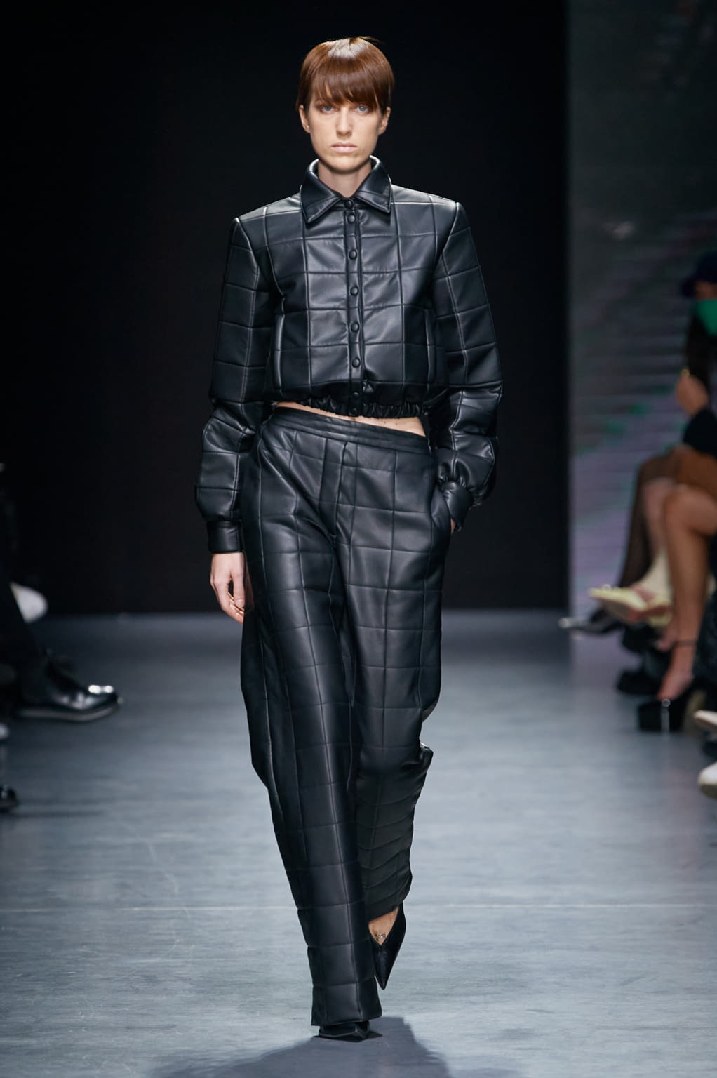 Fashion Week Milan Fall/Winter 2022 look 2 de la collection BUDAPEST SELECT womenswear