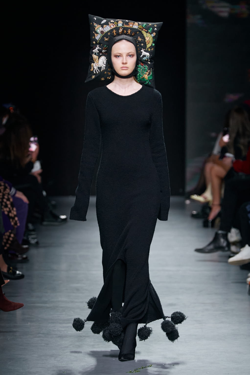 Fashion Week Milan Fall/Winter 2022 look 7 from the BUDAPEST SELECT collection womenswear