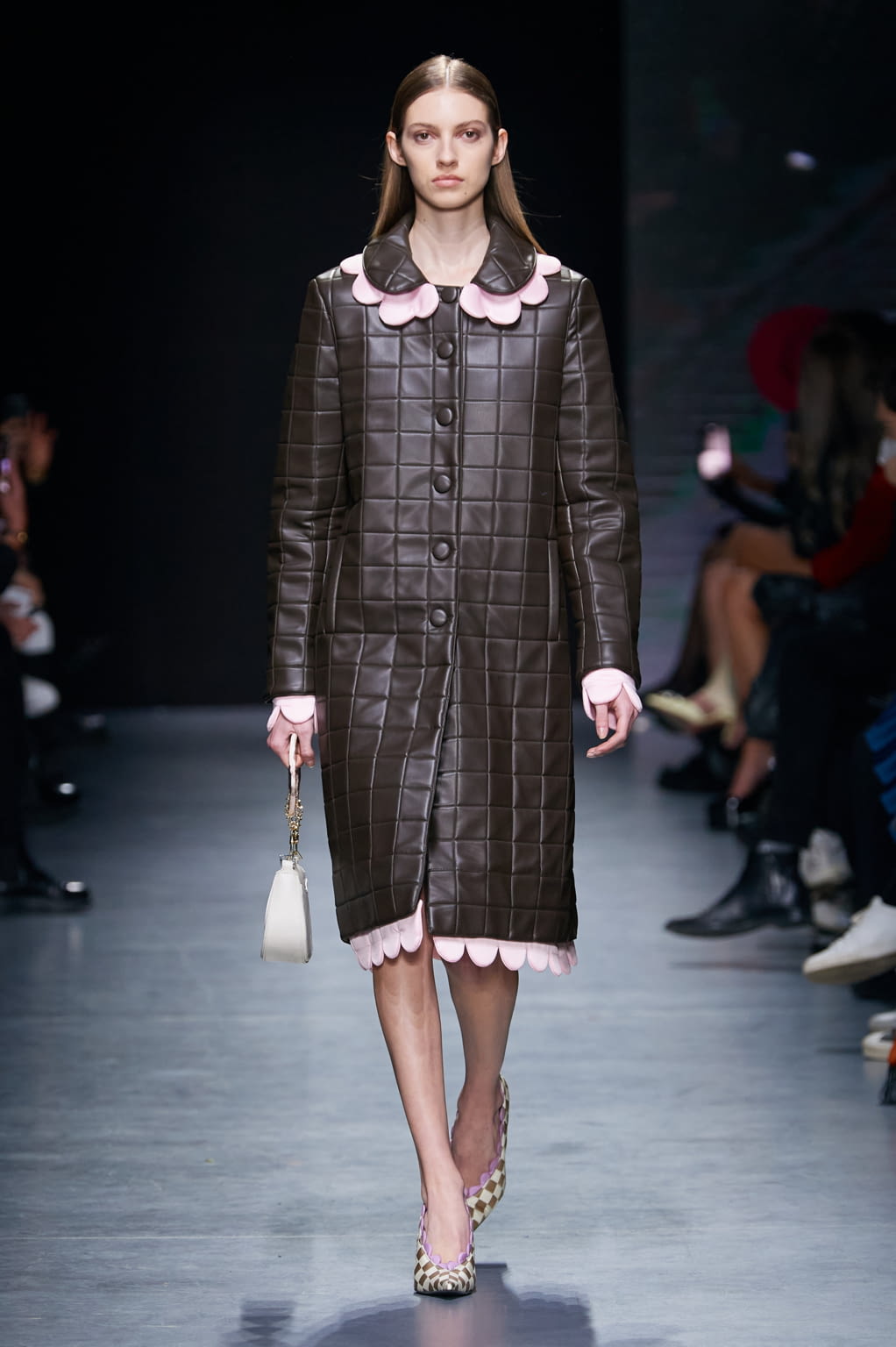 Fashion Week Milan Fall/Winter 2022 look 10 from the BUDAPEST SELECT collection 女装