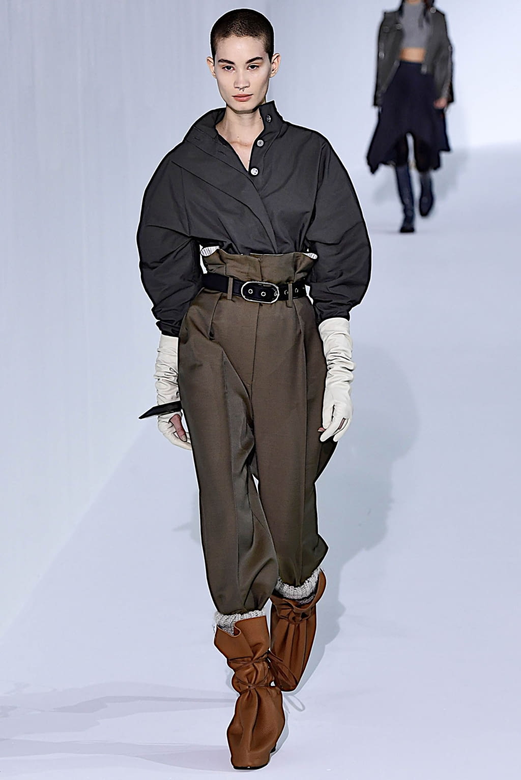 Fashion Week Paris Fall/Winter 2019 look 9 from the Acne Studios collection 女装
