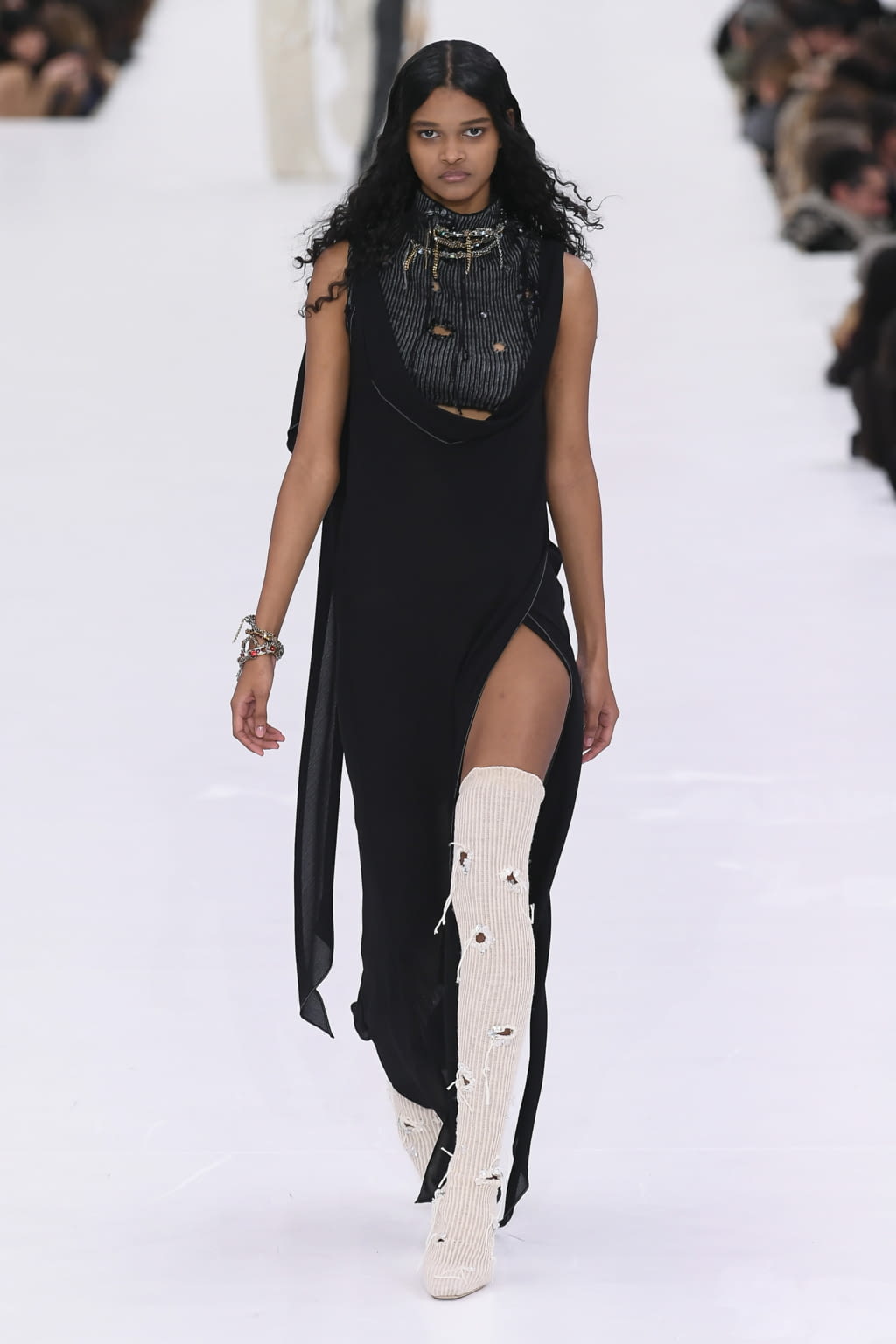 Fashion Week Paris Fall/Winter 2022 look 6 de la collection Acne Studios womenswear