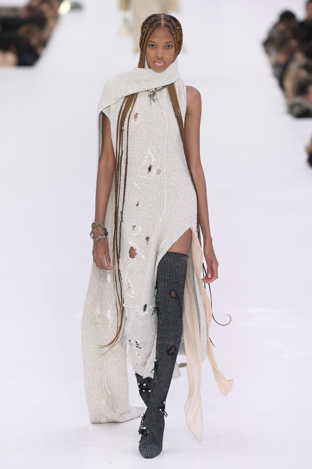 Fashion Week Paris Fall/Winter 2022 look 7 de la collection Acne Studios womenswear