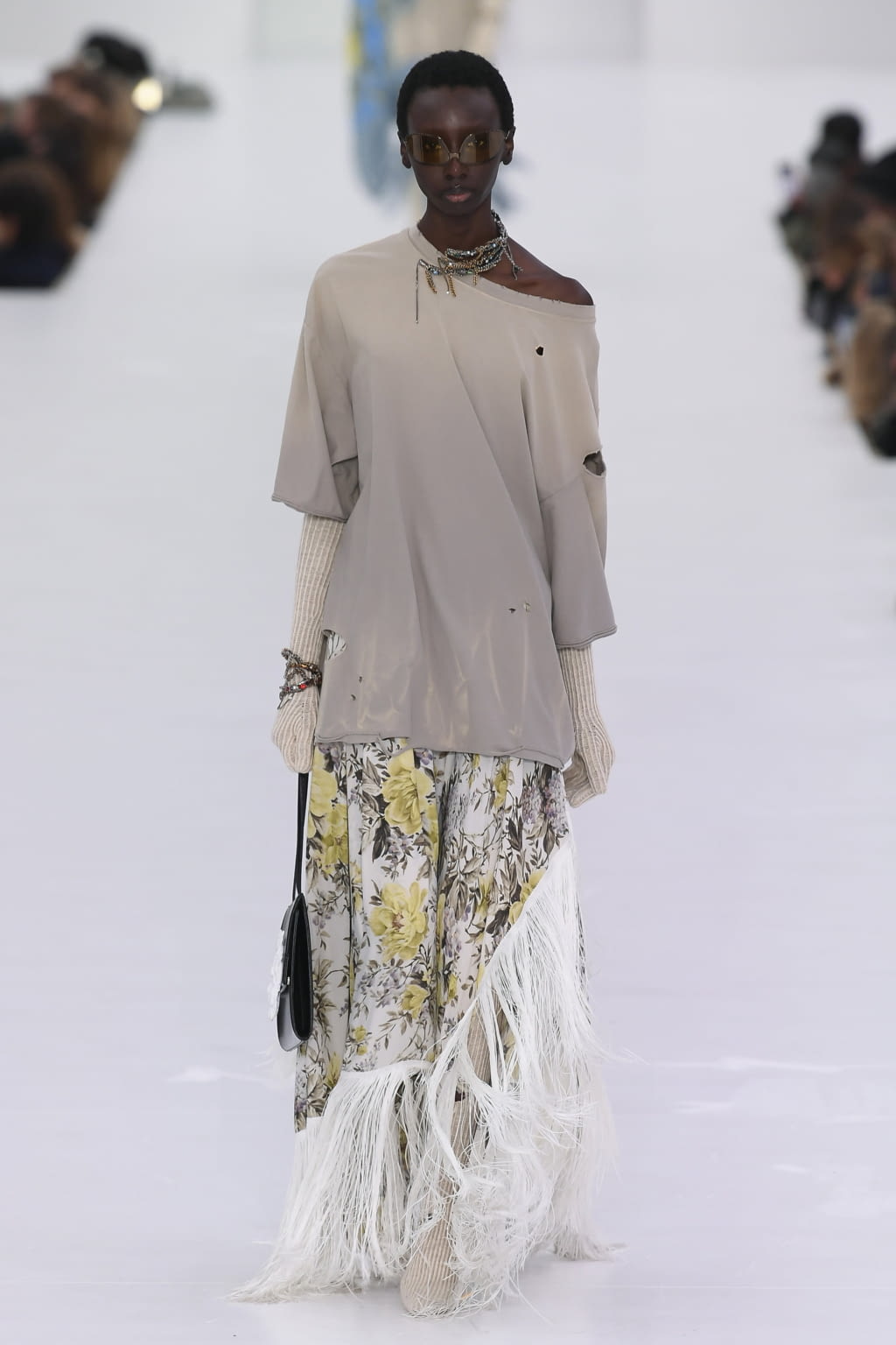 Fashion Week Paris Fall/Winter 2022 look 28 de la collection Acne Studios womenswear