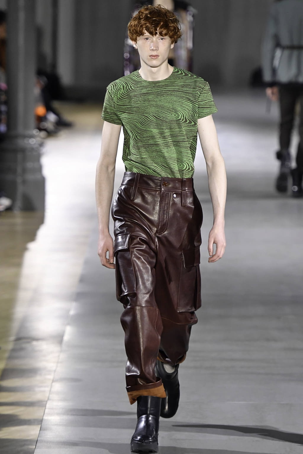 Fashion Week Paris Fall/Winter 2019 look 10 from the Acne Studios collection 男装