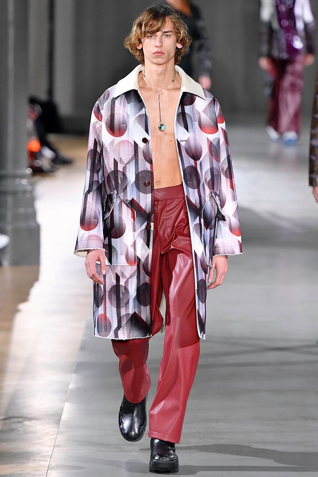 Fashion Week Paris Fall/Winter 2019 look 14 from the Acne Studios collection 男装