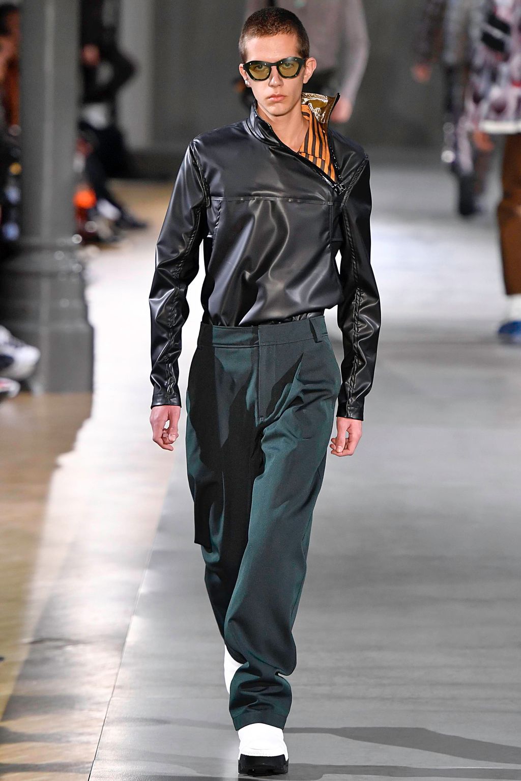 Fashion Week Paris Fall/Winter 2019 look 15 from the Acne Studios collection 男装