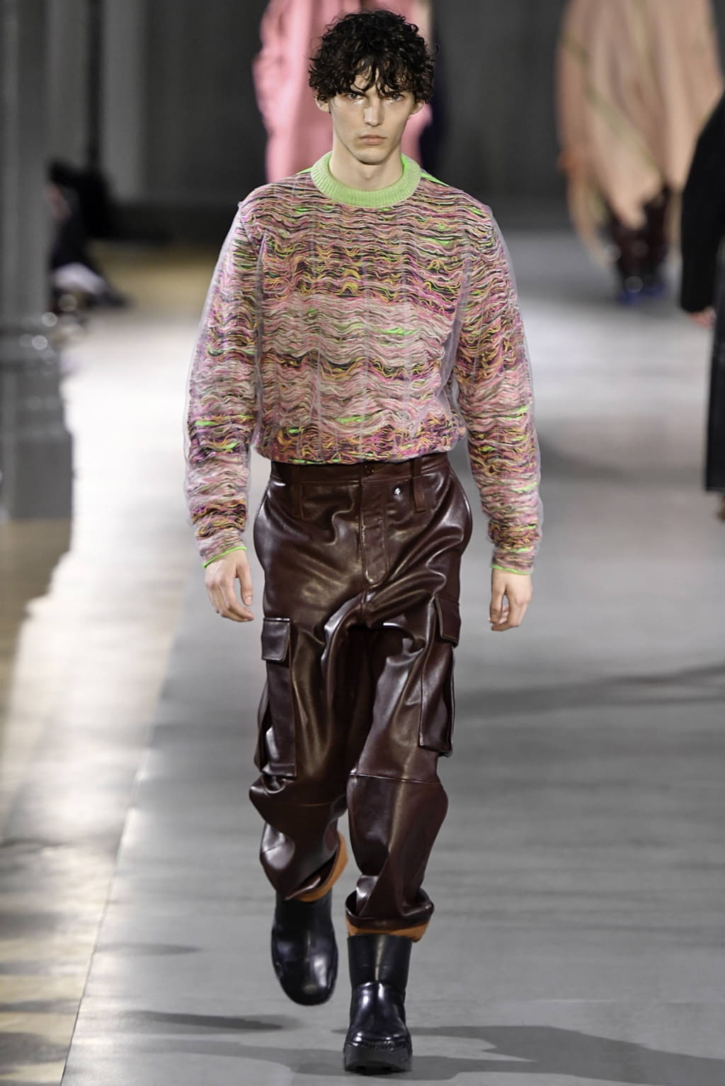 Fashion Week Paris Fall/Winter 2019 look 37 from the Acne Studios collection menswear