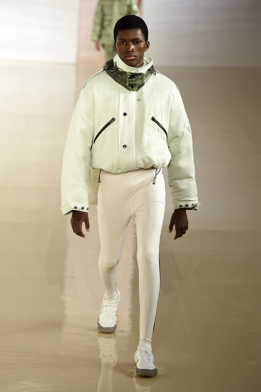 Fashion Week Paris Fall/Winter 2020 look 4 from the Acne Studios collection menswear