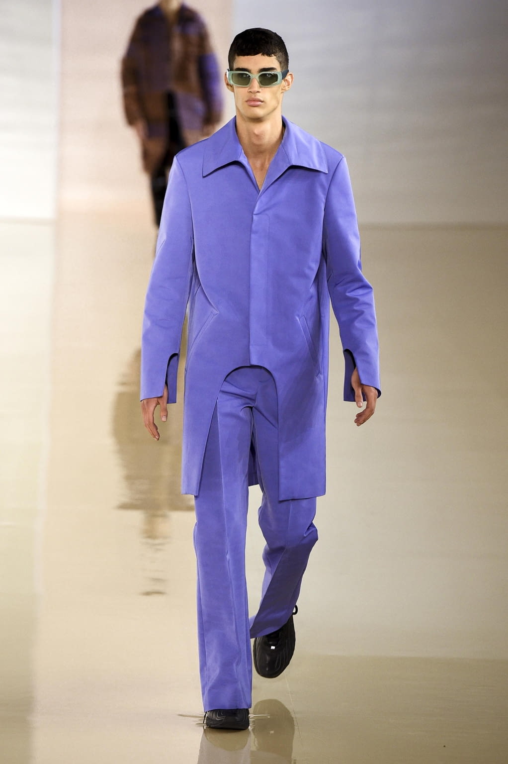 Fashion Week Paris Fall/Winter 2020 look 41 from the Acne Studios collection menswear