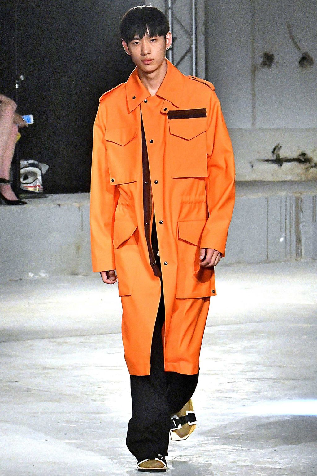 Fashion Week Paris Spring/Summer 2019 look 21 from the Acne Studios collection 男装