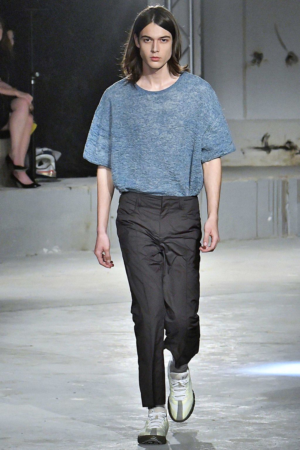Fashion Week Paris Spring/Summer 2019 look 34 from the Acne Studios collection 男装