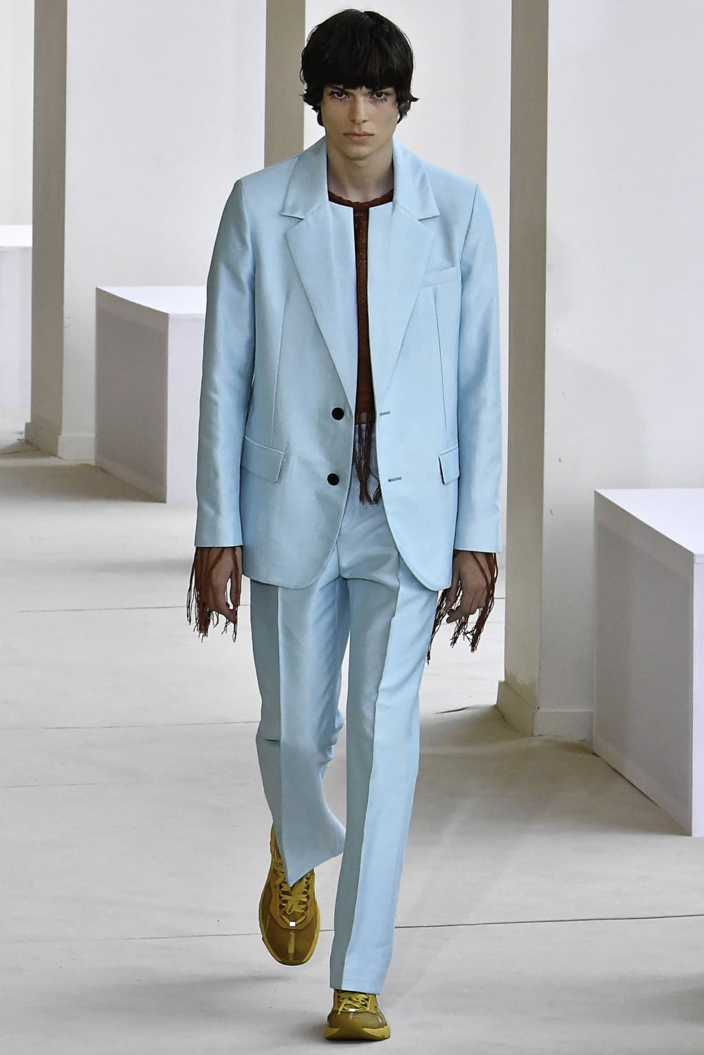 Fashion Week Paris Spring/Summer 2020 look 7 from the Acne Studios collection 男装