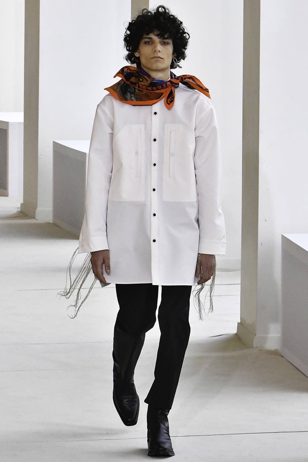 Fashion Week Paris Spring/Summer 2020 look 8 from the Acne Studios collection menswear