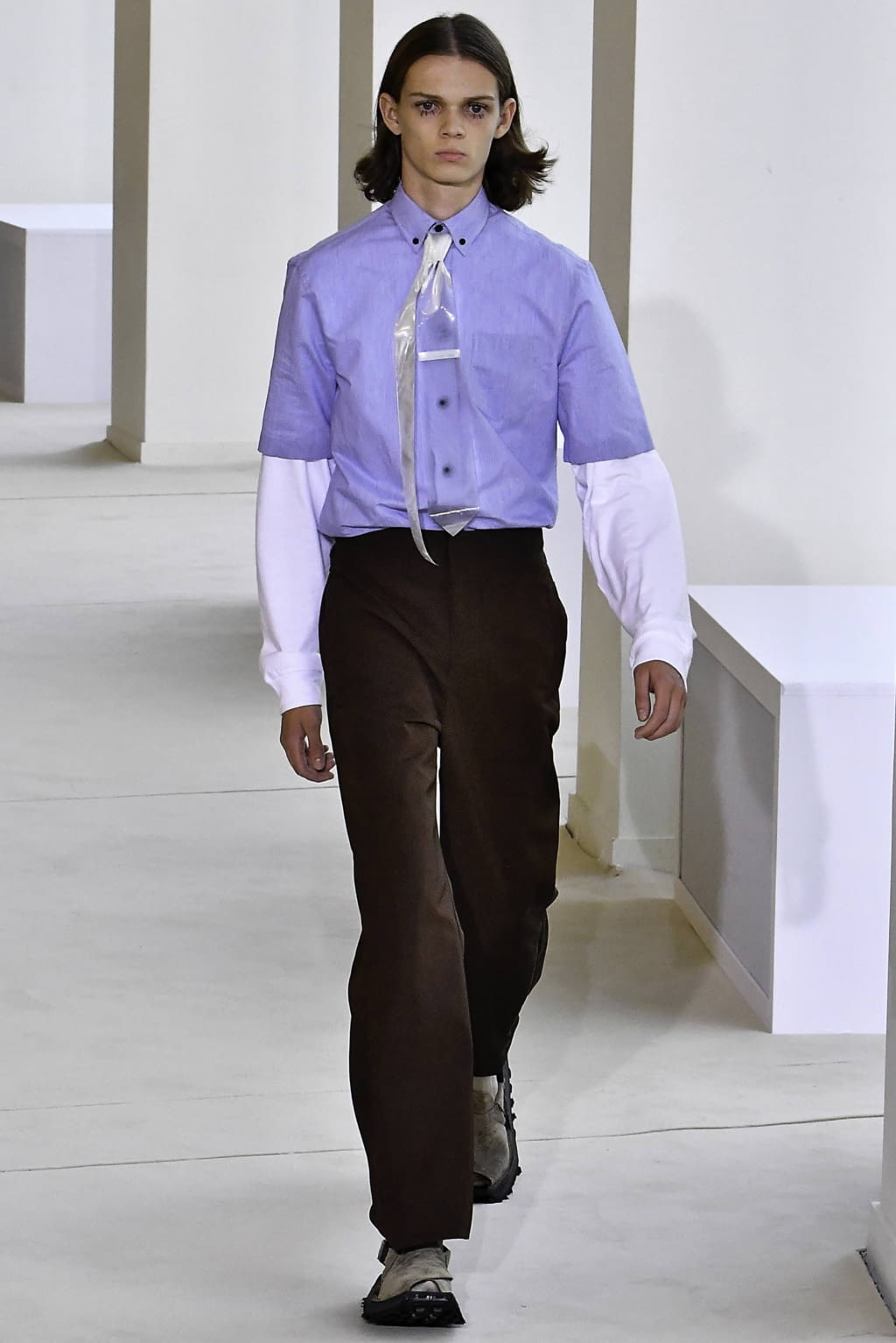 Fashion Week Paris Spring/Summer 2020 look 17 from the Acne Studios collection menswear