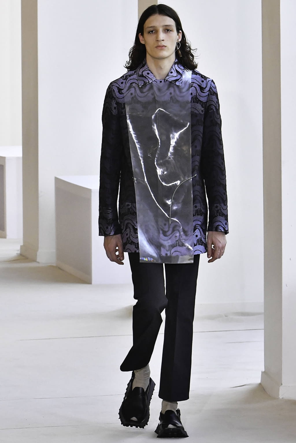 Fashion Week Paris Spring/Summer 2020 look 30 from the Acne Studios collection menswear