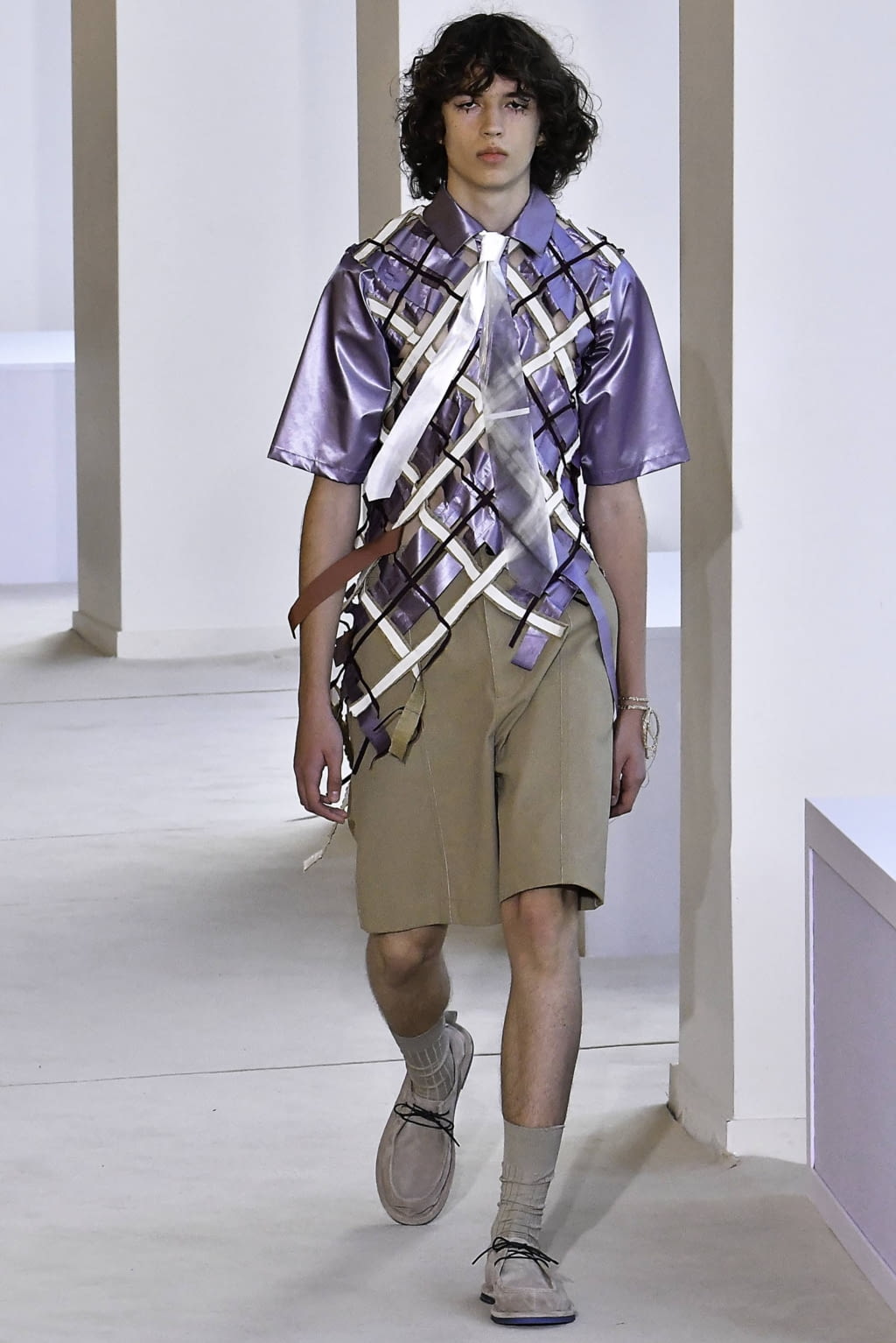 Fashion Week Paris Spring/Summer 2020 look 36 from the Acne Studios collection menswear