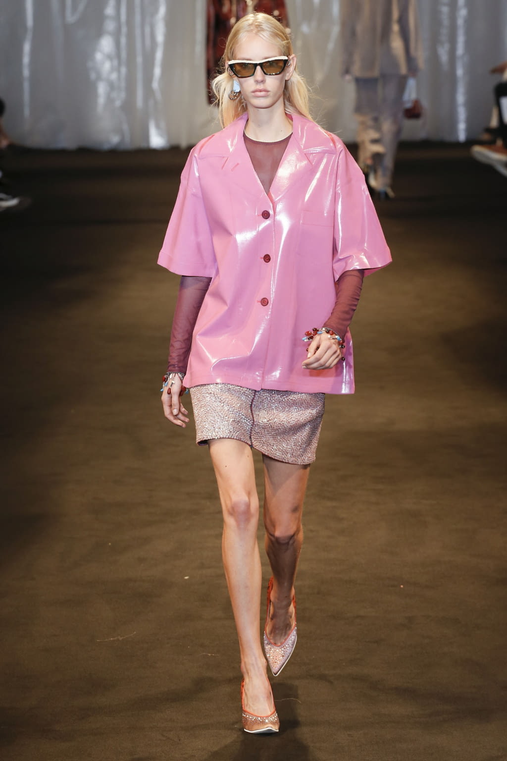 Fashion Week Paris Spring/Summer 2018 look 29 from the Acne Studios collection 女装
