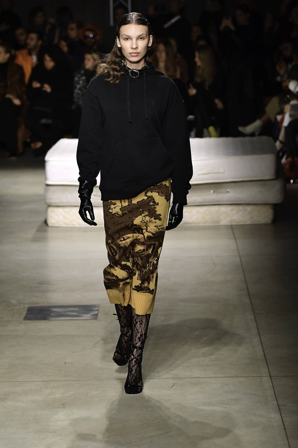 Fashion Week Milan Fall/Winter 2019 look 37 from the Act n°1 collection womenswear