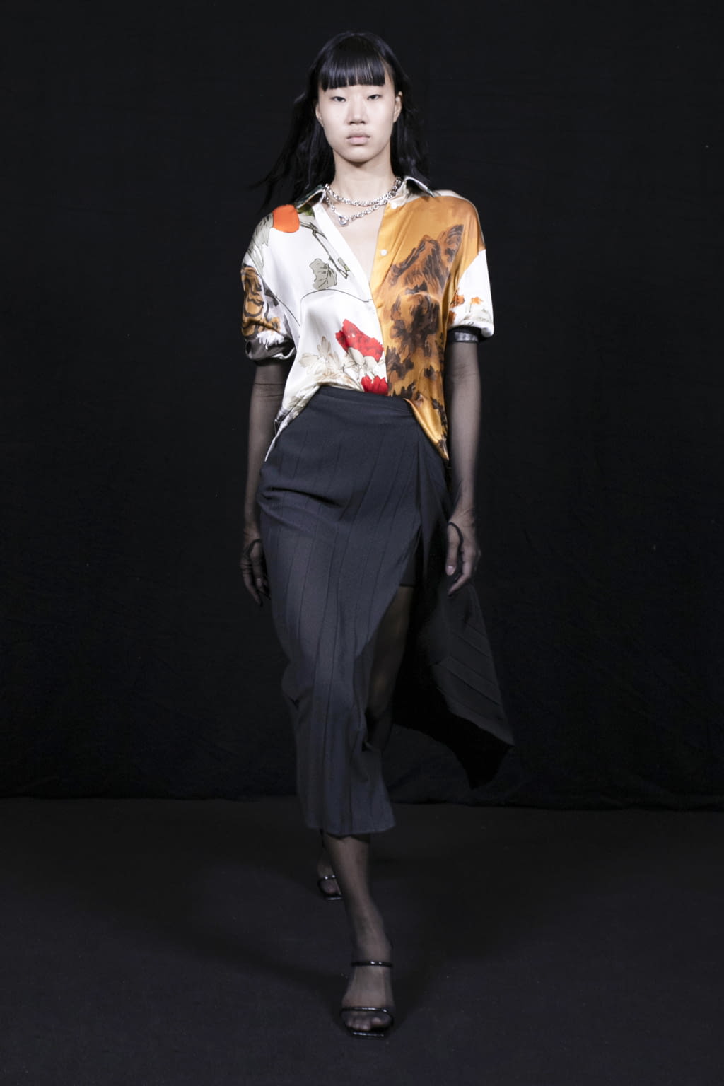 Fashion Week Milan Spring/Summer 2021 look 31 from the Act n°1 collection womenswear