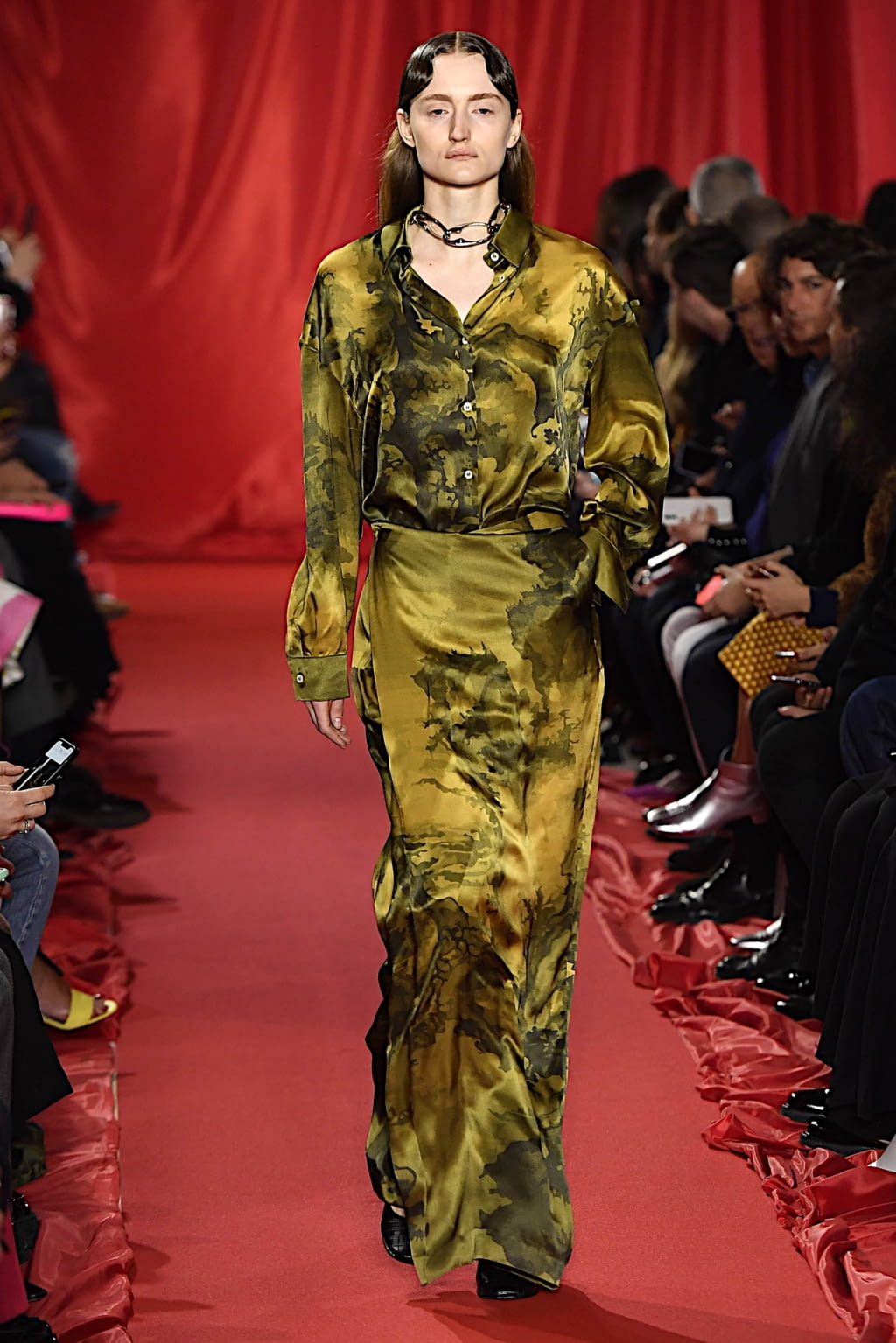 Fashion Week Milan Fall/Winter 2020 look 15 from the Act n°1 collection womenswear