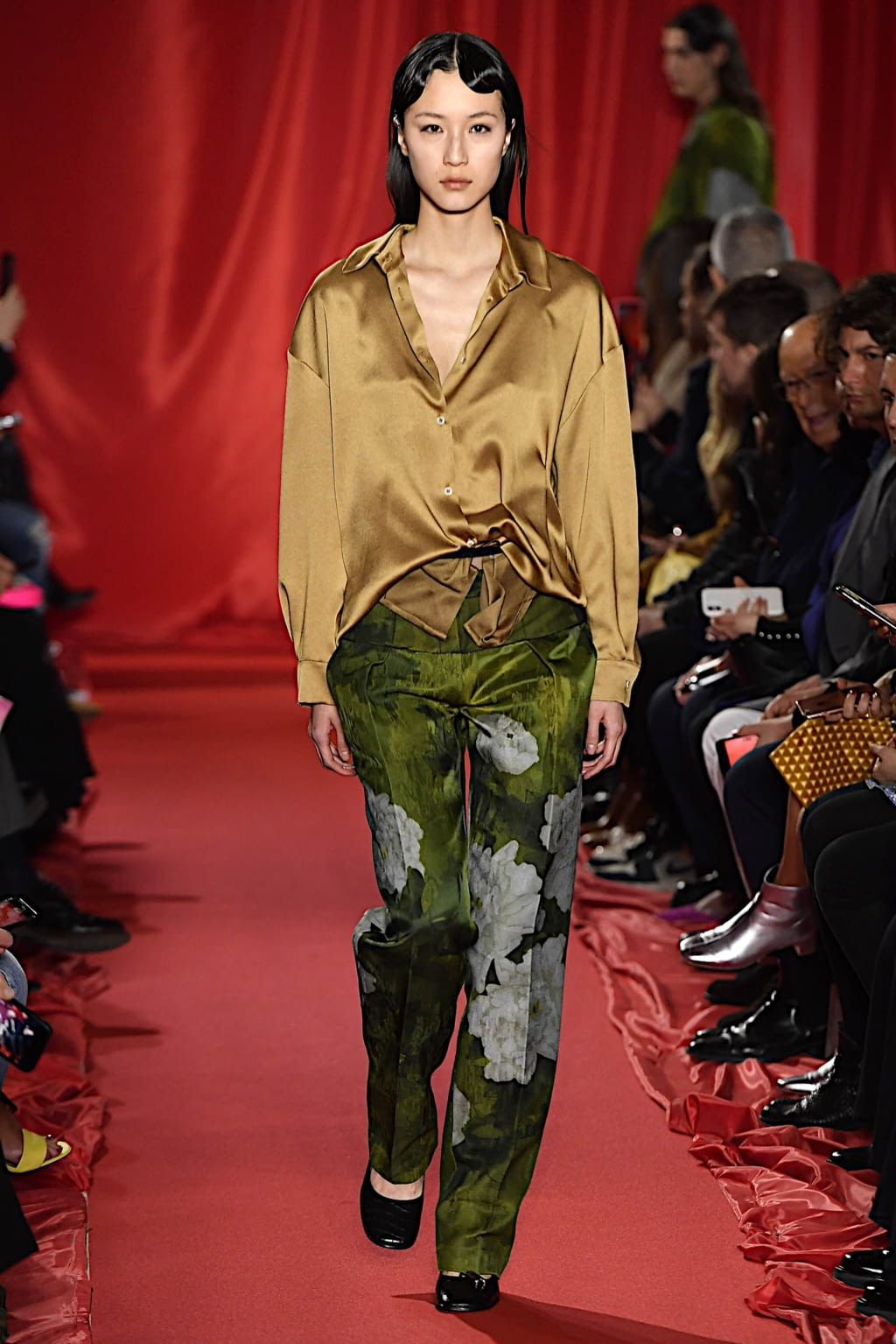 Fashion Week Milan Fall/Winter 2020 look 19 from the Act n°1 collection womenswear
