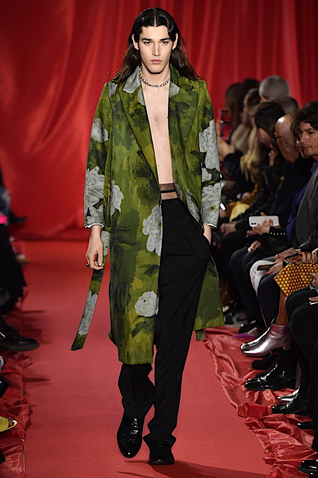 Fashion Week Milan Fall/Winter 2020 look 20 de la collection Act n°1 womenswear