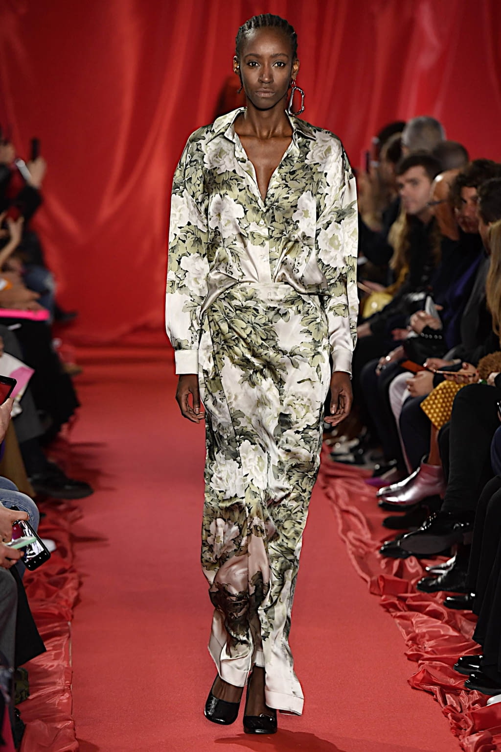 Fashion Week Milan Fall/Winter 2020 look 31 de la collection Act n°1 womenswear
