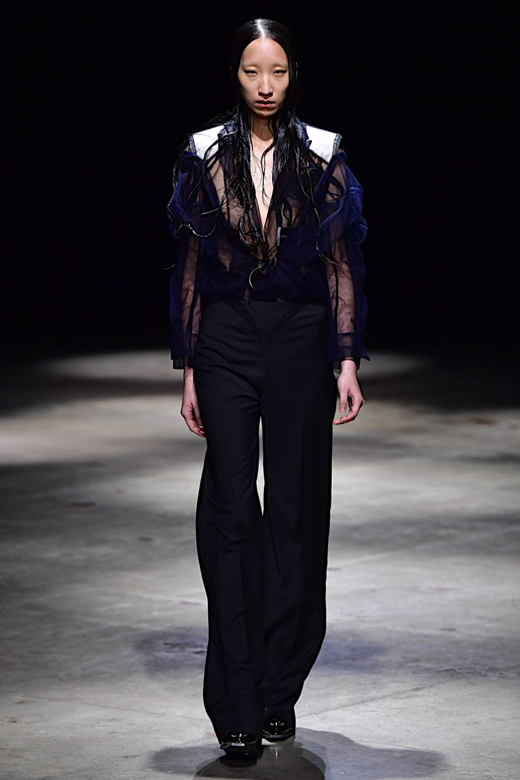 Fashion Week Milan Fall/Winter 2022 look 11 from the Act n°1 collection 女装