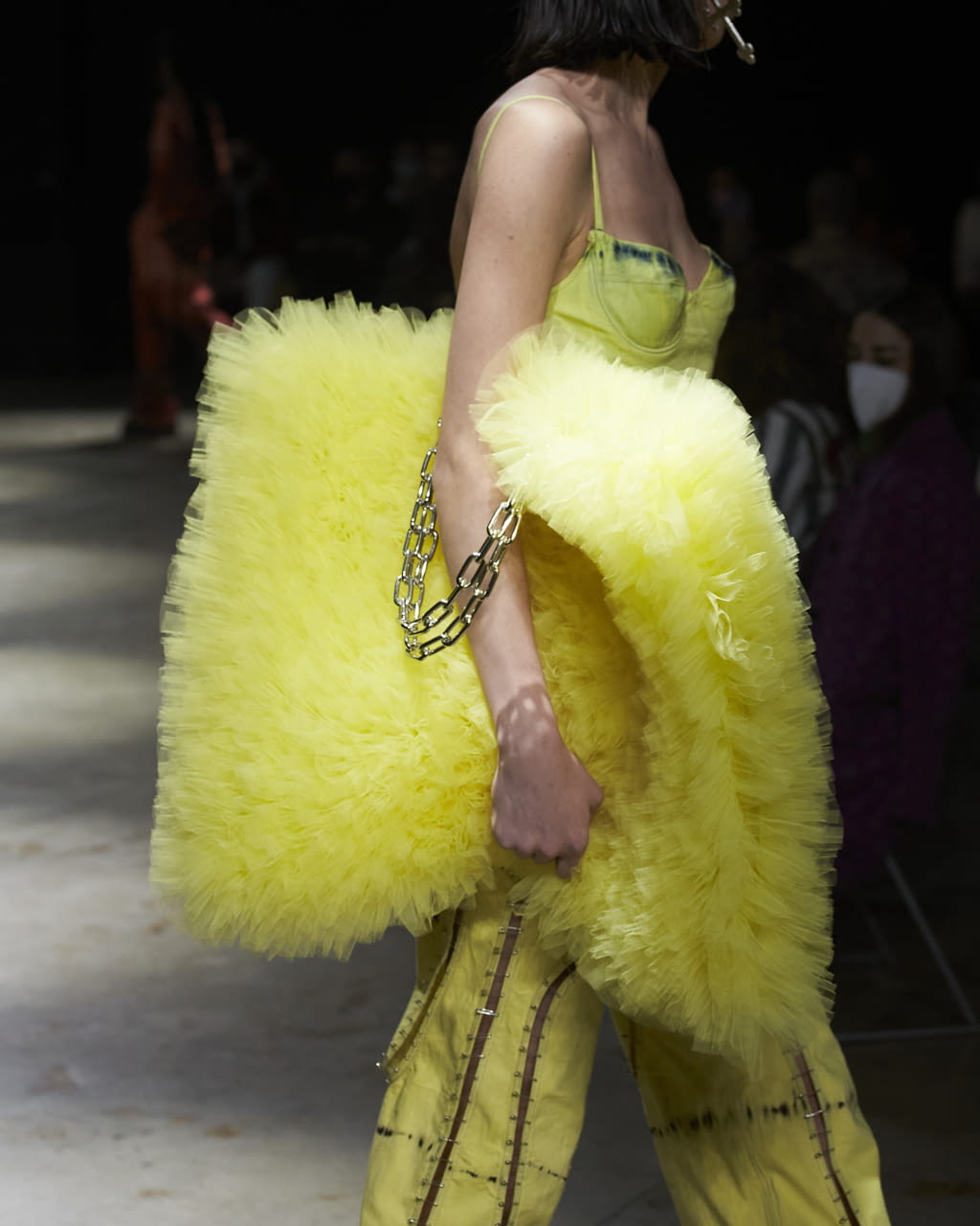 Fashion Week Milan Fall/Winter 2022 look 1 from the Act n°1 collection womenswear accessories