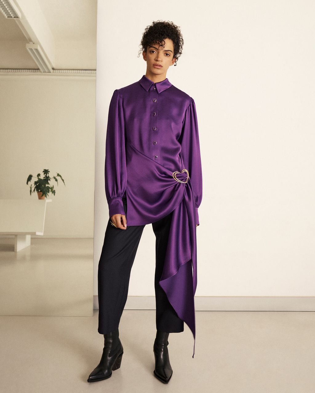 Fashion Week Paris Fall/Winter 2022 look 1 from the Adela Studio collection womenswear