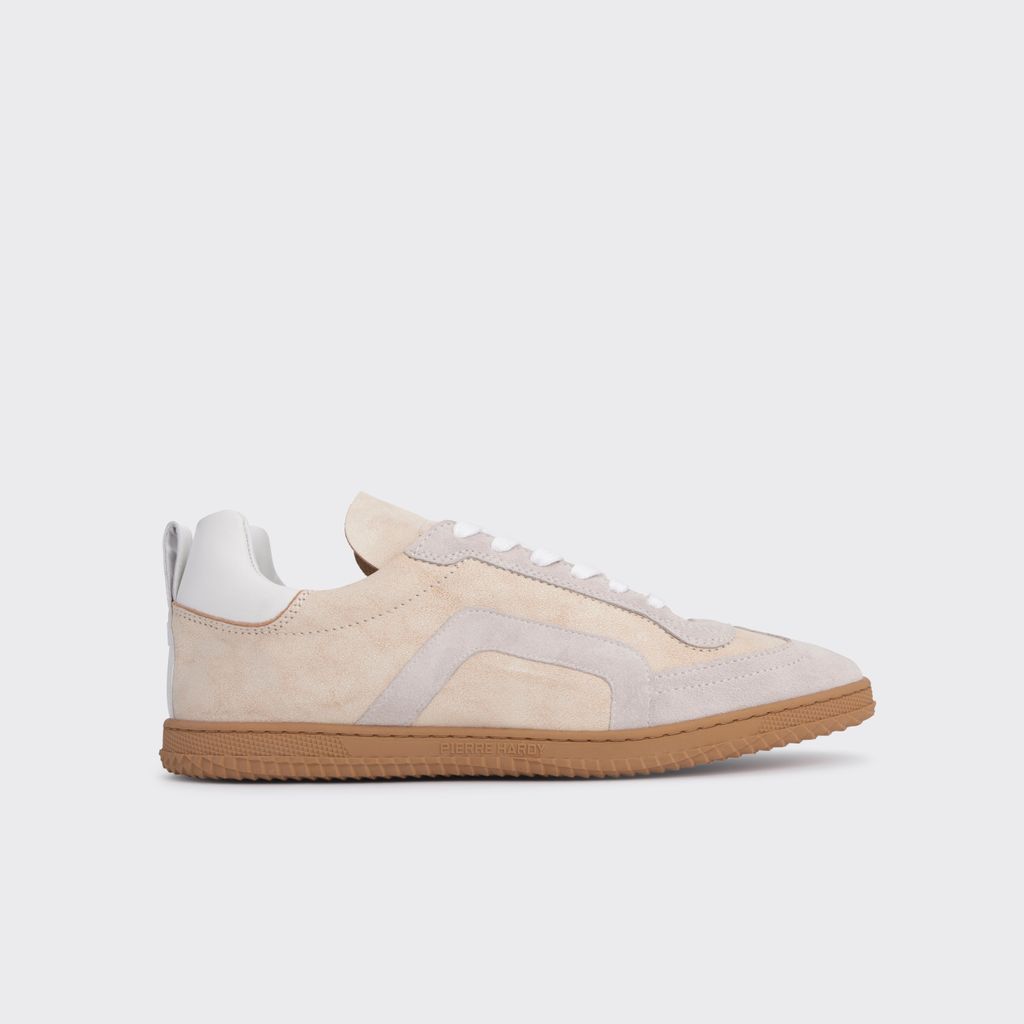 Fashion Week Paris Fall/Winter 2025 look 11 from the Pierre Hardy collection menswear accessories