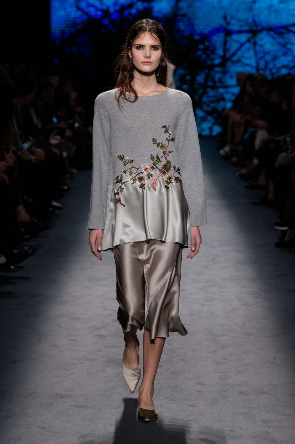 Fashion Week Milan Fall/Winter 2016 look 27 de la collection Alberta Ferretti womenswear